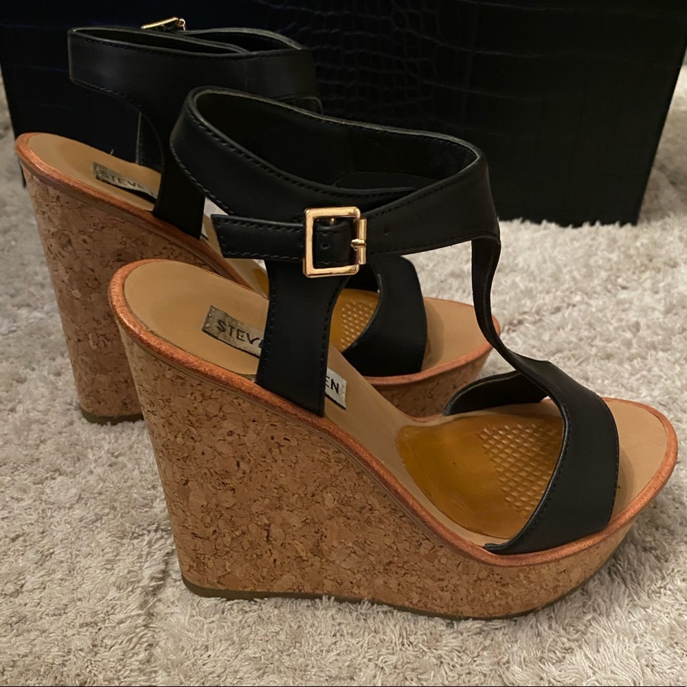 Steve Madden Wedges